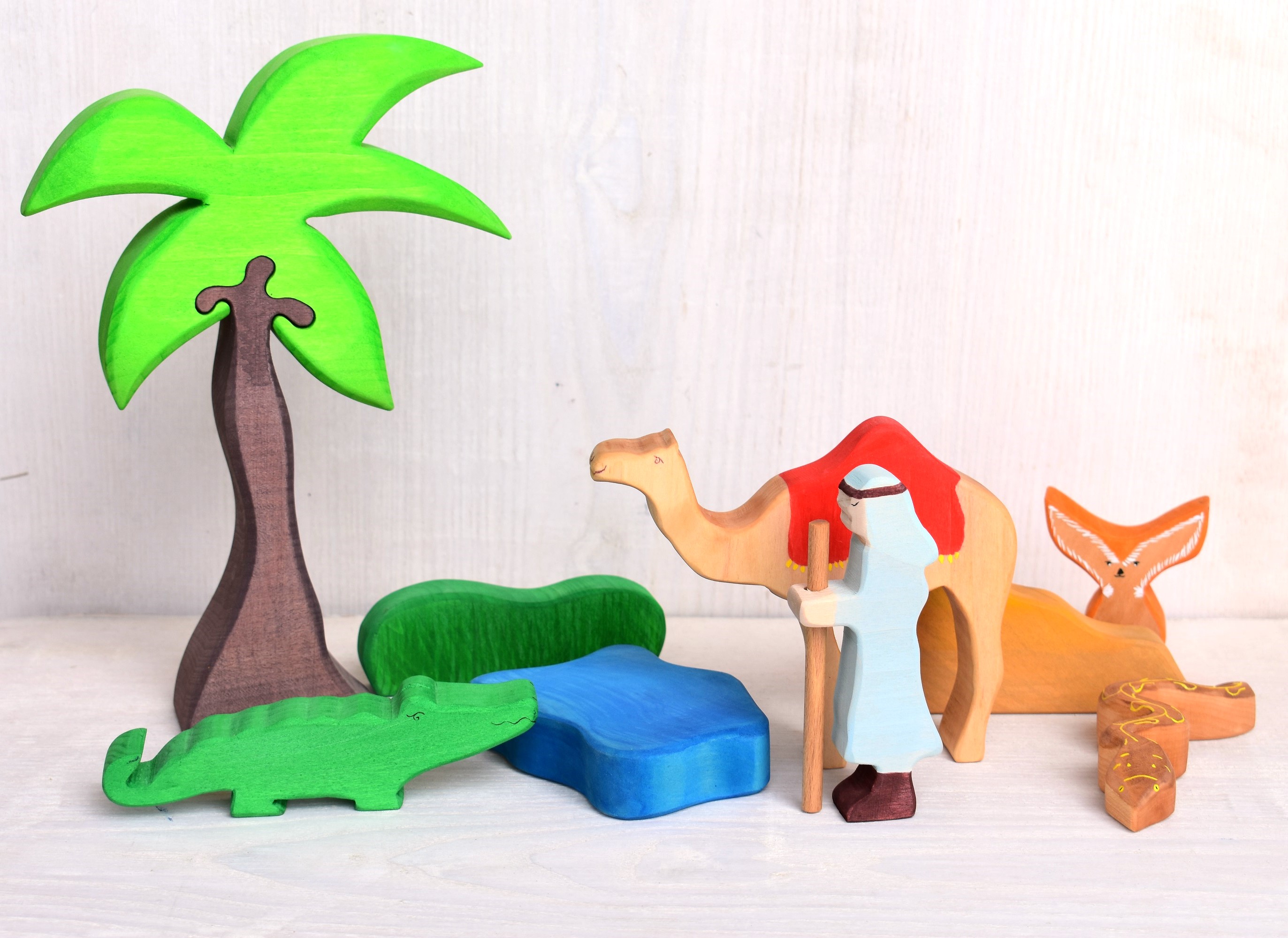 Wooden toy animals | Desert Oasis | Waldorf wooden toys - Vulps's Toys